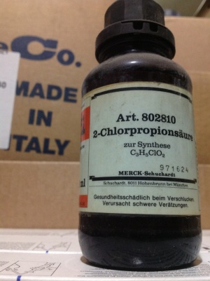 2- کلروپروپانوئیک اسید 100 میلی کد 802810 مرک آلمان 