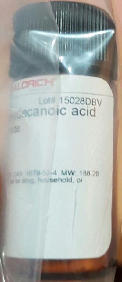 10-Hydroxydecanoic acid  پانصد میلی گرم / کد 379700