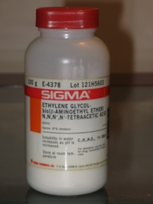 Ethylene glycol-bis(2-aminoethylether)-N,N,N′,N′-tetraacetic acid,  بسته 100 گرمی کد E4378 کمپانی سیگما آمریکا