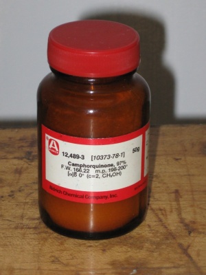 Camphorquinone, 97% 50 g Sigma 124893 کامفور کینون 