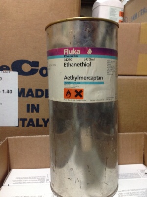 اتان تیول 500 میلی کد 04290 فلوکا سوئیس