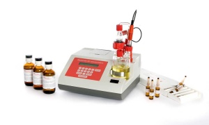 دستگاه کارل فیشر مدل A q u a m a x K F ساخت کمپانی G.R. Scientific انگلستان 