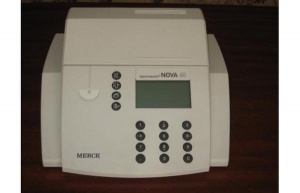 فتومتر مدل Nova60 کد 109752 ساخت مرک آلمان