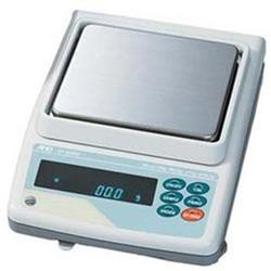 ترازوی 0.01 گرم تا 3 کیلوگرم مدل GF3000 ساخت کمپانی AND ژاپن