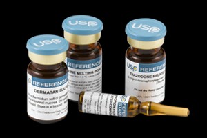 استاندارد CARVEDILOL 1 * 200 mg 	USPH1096622 	1096622 	1 * 200 mg 