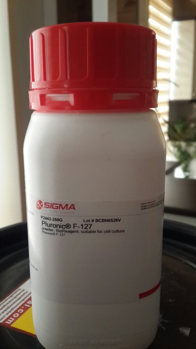 پولورونیک F127 وزن 250 گرمی کد P2443 ساخت شرکت Sigma سیگما آمریکا 