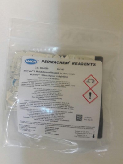 MolyVer 1 Molybdenum Reagent Powder Pillows, pk/100 2604299 Hach