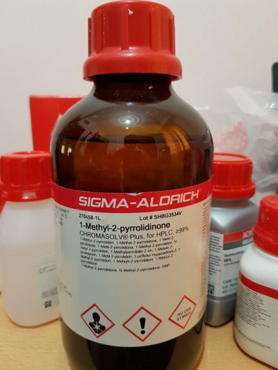1-Methyl-2-pyrrolidinone یک لیتر / کد 270458