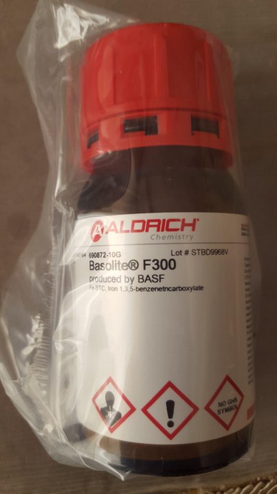 Basolite® F300  Green Alternative  10G / کد 690872