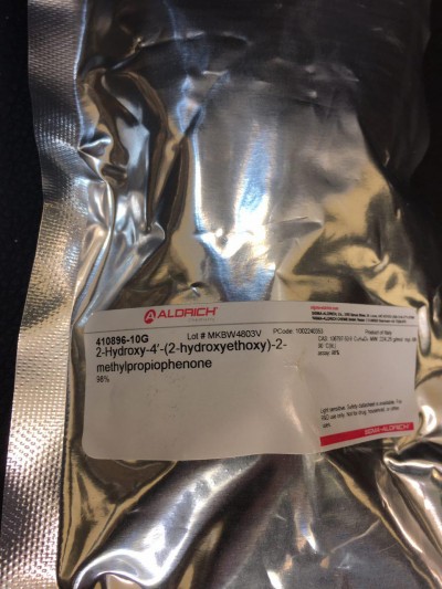 410896 Aldrich 2-Hydroxy-4′-(2-hydroxyethoxy)-2-methylpropiophenone 10g