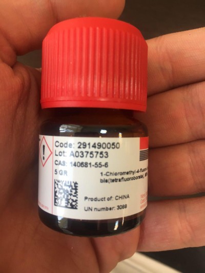 1-Chloromethyl-4-fluoro-1,4-diazoniabicyclo[2.2.2]octane bis(tetrafluoroborate)  پنج گرم / کد 291490050