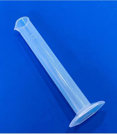 استوانه مدرج پلاستیکی (مزور) 10CC