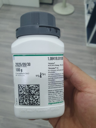 تیتریپلکس III اتیلن دی آمین تترااستیک اسید مرک 100 گرمی کد 108418