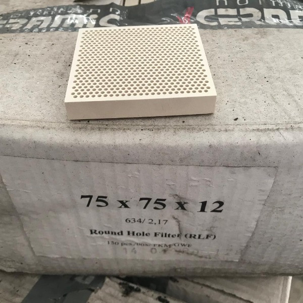 فروش فیلتر سرامیکی ریخته‌گری (Ceramic Foam Filter) برای آلومینیوم، چدن و فولاد 