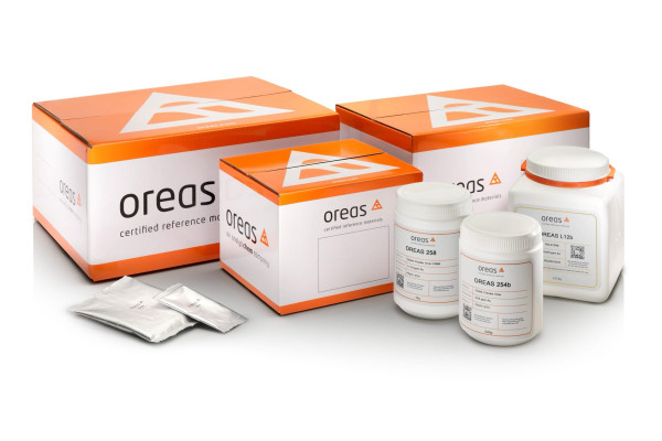 OREAS 73b
