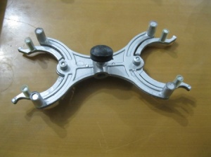 Downward Burette Clamp