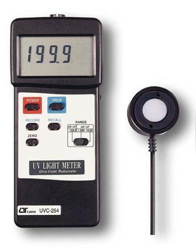 Uv Meter جهت اندازه گیری یووی C ساخت Lutron لوترون تایوان