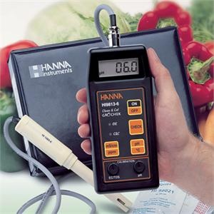 pH متر پرتابل ضد آب همراه با کیف مدل HI9813-6 ساخت شرکت هانا ایتالیا