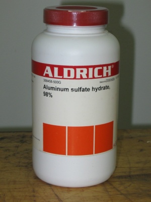 Aluminum sulfate hydrate 98% 500 g Sigma 368458 سولفات آلومینیوم 