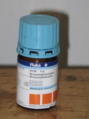 N-Lauroylsarcosine 5 g (sealed) Fluka 61739 لوریل سارکوزین