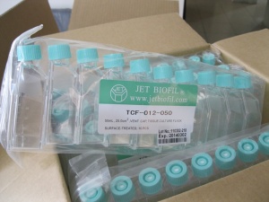 فلاسک کشت سلولی  با درب ساده  استریلDNAse/RNAse free        ( = 50 cc  25 cm  )            ساخت شرکت JETBIOFIL کانادا