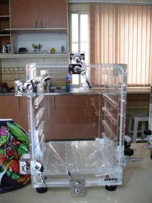دسیکاتور خلاء 22 لیتری ساخت آلمان سایز 300×450×300