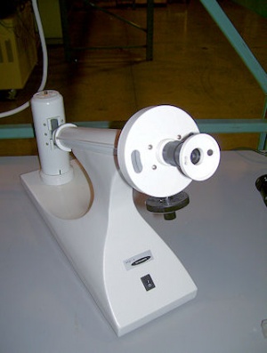 پلاریمتر مدل WXG-4 Disc Polarimeter ساخت چین 