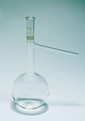 DISTILLATION FLASK PYREX GLASS TO ASTM E133 75º ARM 125ML