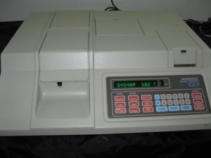 Milton Roy Company Spectronic 1001 Scientific Spectrophotometer Unit