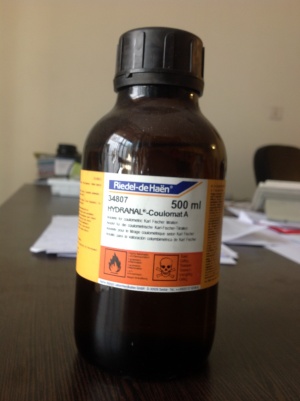 محلول کارل فیشر (هیدرانال) 500 میلی کد 34807 فلوکا 34807 Fluka HYDRANAL®-Coulomat A reagent for coulometric KF titration (anolyte solution), for cells with diaphragm 